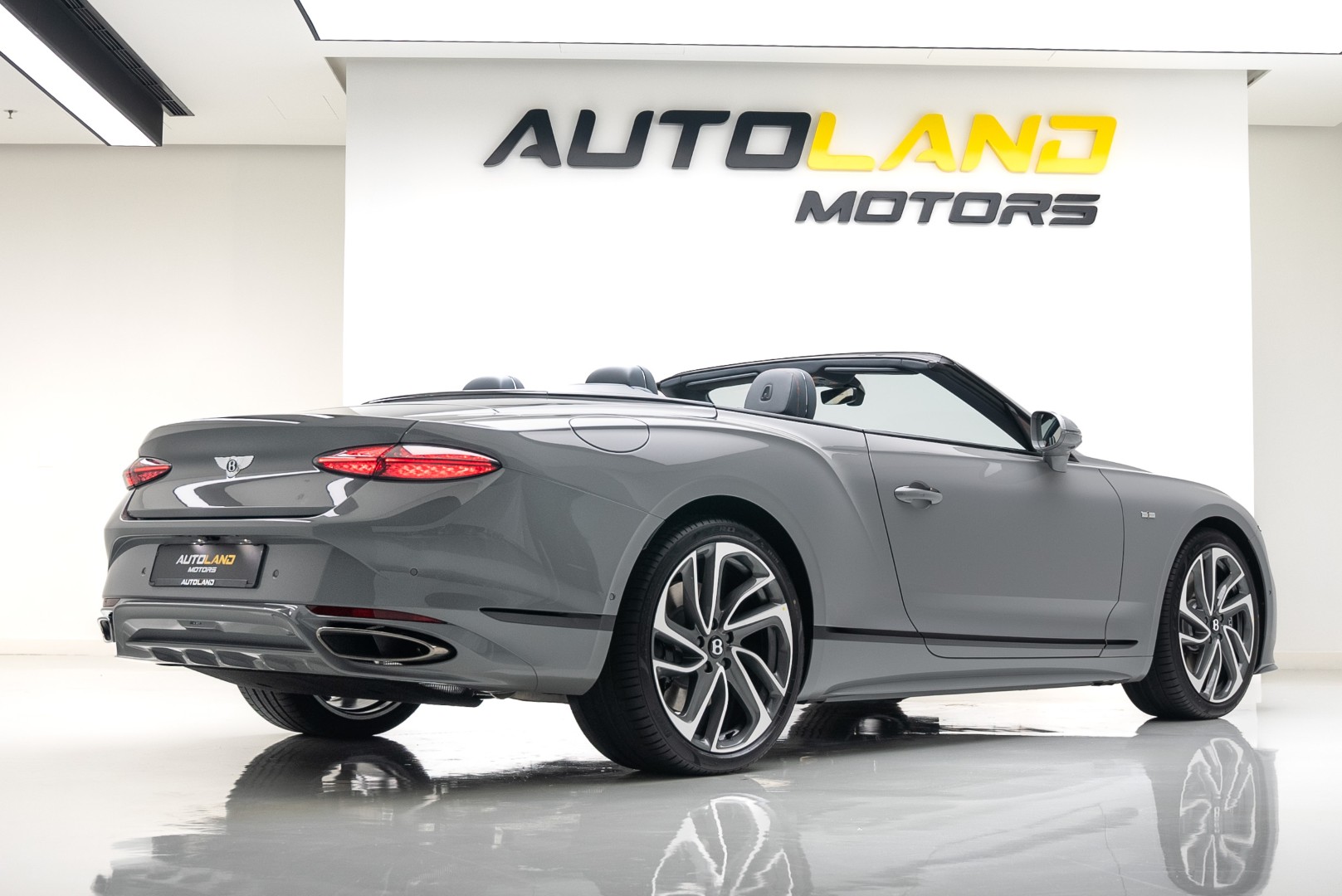2025 BENTLEY CONTINENTAL GTC SPEED. FIRST EDITION.